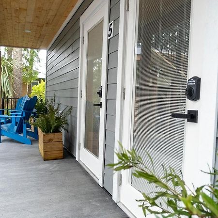 אוקלולט The Francis Boutique Inn מראה חיצוני תמונה